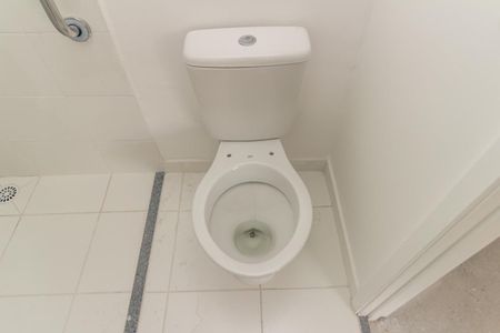 Studio à venda com 28m², 1 quarto e sem vaga Studio à venda com 28m², 1 quarto e sem vagaBanheiro