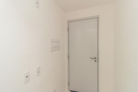 Studio à venda com 28m², 1 quarto e sem vaga Studio à venda com 28m², 1 quarto e sem vagaHall de Entrada