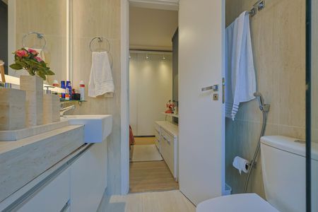 Apartamento à venda com 82m², 2 quartos e 1 vagaBanheiro da Suíte