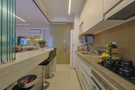 Apartamento à venda com 82m², 2 quartos e 1 vagaCozinha