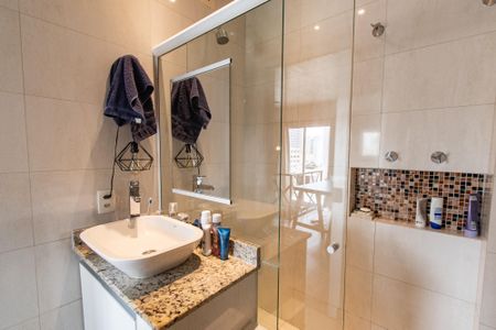 Apartamento à venda com 55m², 1 quarto e 1 vaga Apartamento à venda com 55m², 1 quarto e 1 vagaBanheiro