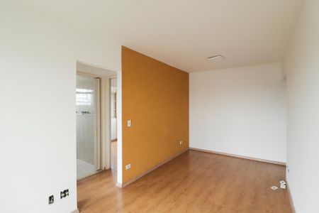 Apartamento à venda com 74m², 2 quartos e 1 vagaSala