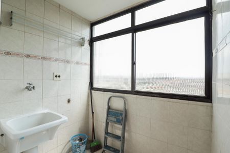 Apartamento à venda com 74m², 2 quartos e 1 vagaCozinha e Área de Serviço