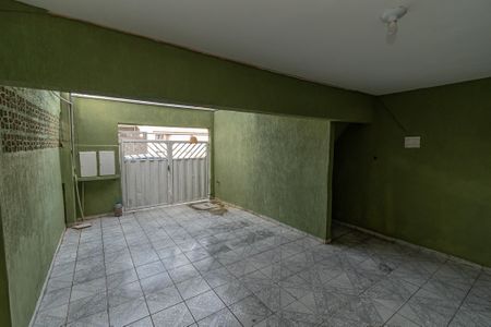 Casa para alugar com 125m², 1 quarto e 1 vaga Casa para alugar com 125m², 1 quarto e 1 vagaGaragem