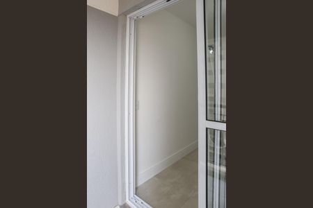 Apartamento para alugar com 42m², 2 quartos e sem vagaSacada