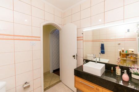 Casa à venda com 177m², 3 quartos e 2 vagasBanheiro 2