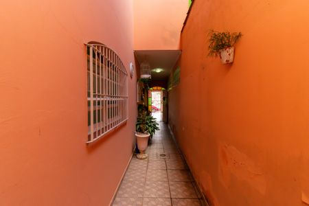 Casa à venda com 177m², 3 quartos e 2 vagasCorredor Externo