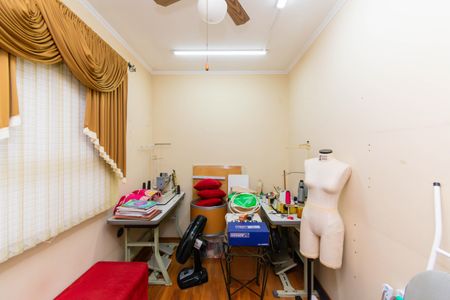 Casa à venda com 177m², 3 quartos e 2 vagasQuarto 2