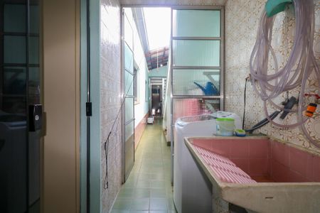 Casa à venda com 125m², 3 quartos e 2 vagas Casa à venda com 125m², 3 quartos e 2 vagasÁrea de Serviço