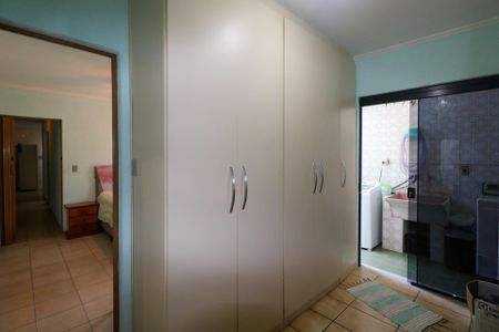 Casa à venda com 125m², 3 quartos e 2 vagas Casa à venda com 125m², 3 quartos e 2 vagasQuarto 3