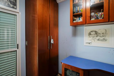 Apartamento à venda com 87m², 3 quartos e 2 vagasQuarto 2