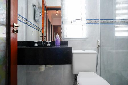 Apartamento à venda com 87m², 3 quartos e 2 vagasBanheiro 