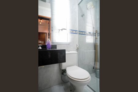 Apartamento à venda com 87m², 3 quartos e 2 vagasBanheiro 