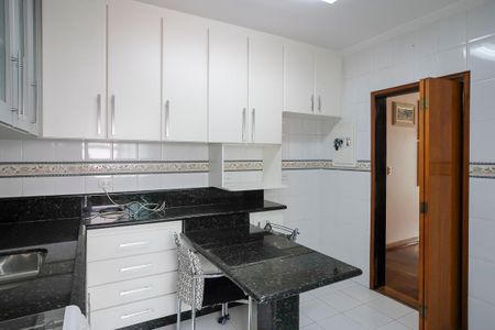 Apartamento à venda com 87m², 3 quartos e 2 vagasCozinha