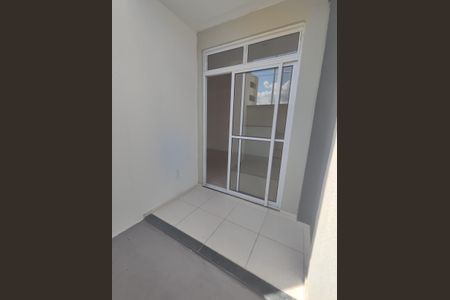 Apartamento à venda com 80m², 3 quartos e 1 vagaVaranda