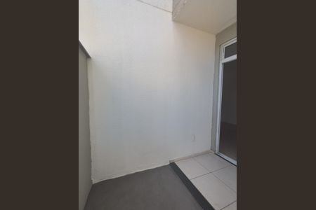 Apartamento à venda com 80m², 3 quartos e 1 vagaVaranda