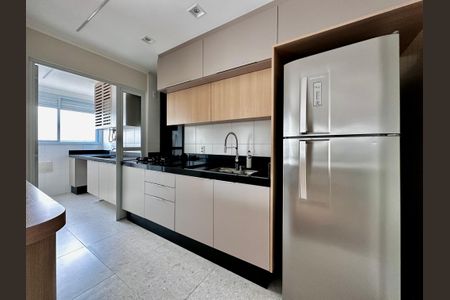 Apartamento à venda com 108m², 3 quartos e 2 vagas Apartamento à venda com 108m², 3 quartos e 2 vagasCozinha