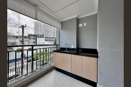 Apartamento à venda com 108m², 3 quartos e 2 vagas Apartamento à venda com 108m², 3 quartos e 2 vagasVaranda