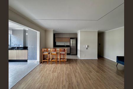 Apartamento à venda com 108m², 3 quartos e 2 vagas Apartamento à venda com 108m², 3 quartos e 2 vagasSala