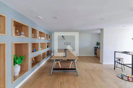 Apartamento à venda com 108m², 3 quartos e 2 vagas Apartamento à venda com 108m², 3 quartos e 2 vagasCoworking