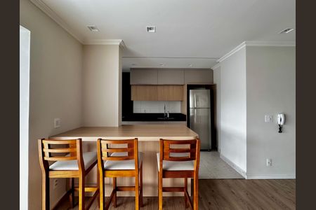 Apartamento à venda com 108m², 3 quartos e 2 vagas Apartamento à venda com 108m², 3 quartos e 2 vagasCozinha