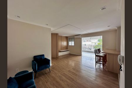 Apartamento à venda com 108m², 3 quartos e 2 vagas Apartamento à venda com 108m², 3 quartos e 2 vagasSala