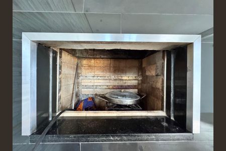 Casa à venda com 118m², 2 quartos e 2 vagasChurrasqueira