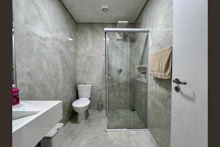 Casa à venda com 118m², 2 quartos e 2 vagasBanheiro