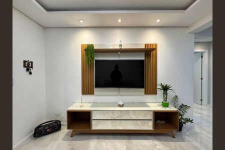 Casa à venda com 118m², 2 quartos e 2 vagasSala