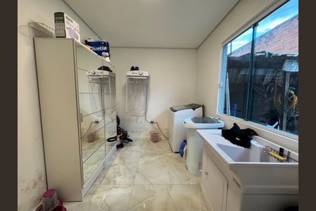 Casa à venda com 118m², 2 quartos e 2 vagasÁrea de Serviço