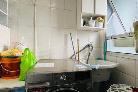 Apartamento para alugar com 58m², 3 quartos e 1 vagaCozinha e Área de Serviço