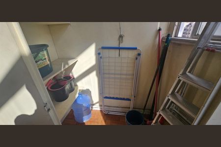 Apartamento à venda com 99m², 3 quartos e sem vaga