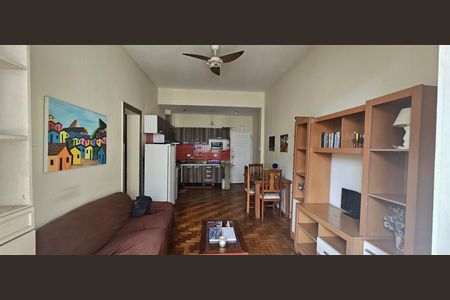 Apartamento à venda com 99m², 3 quartos e sem vaga