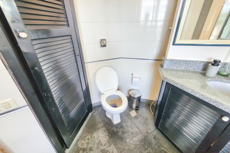 Casa à venda com 1330m², 8 quartos e 4 vagasBanheiro 2 suite