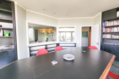 Casa à venda com 1330m², 8 quartos e 4 vagasSala 5