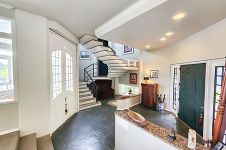 Casa à venda com 1330m², 8 quartos e 4 vagasSala 1