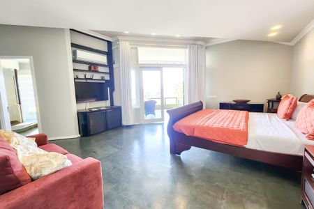 Casa à venda com 1330m², 8 quartos e 4 vagasSuite