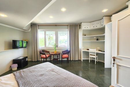 Casa à venda com 1330m², 8 quartos e 4 vagasQuarto 2