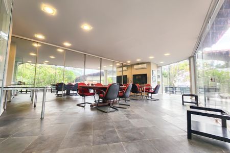 Casa à venda com 1330m², 8 quartos e 4 vagasSala 2