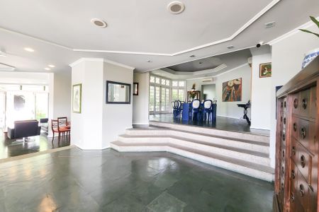 Casa à venda com 1330m², 8 quartos e 4 vagasSala 1