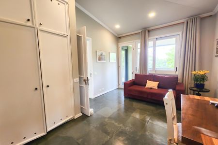 Casa à venda com 1330m², 8 quartos e 4 vagasQuarto 1