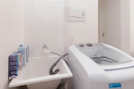 Apartamento para alugar com 42m², 2 quartos e sem vaga Apartamento para alugar com 42m², 2 quartos e sem vagaÁrea de Serviço