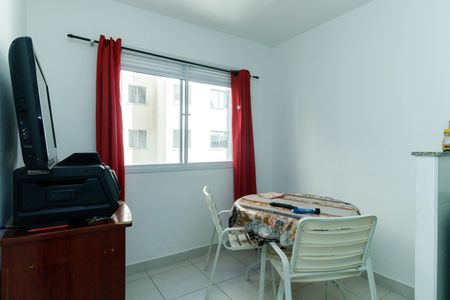 Apartamento para alugar com 42m², 2 quartos e sem vaga Apartamento para alugar com 42m², 2 quartos e sem vagaSala