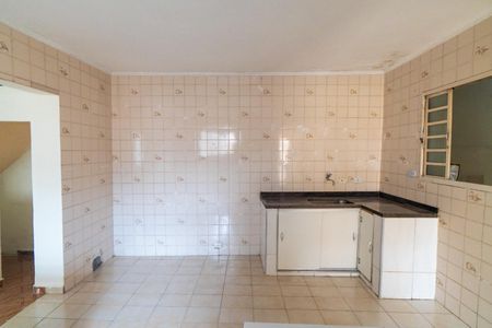 Casa para alugar com 80m², 2 quartos e sem vaga Casa para alugar com 80m², 2 quartos e sem vagaCozinha