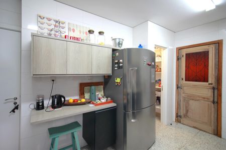 Apartamento à venda com 174m², 3 quartos e 3 vagasCozinha