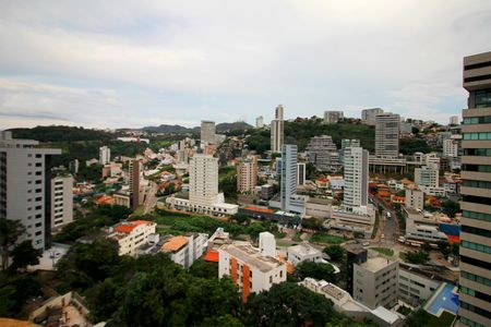 Apartamento à venda com 174m², 3 quartos e 3 vagasVista da Sala