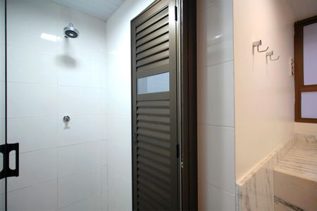 Apartamento à venda com 174m², 3 quartos e 3 vagasÁrea comum - Spa e Sauna