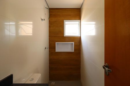 Apartamento à venda com 102m², 2 quartos e 1 vagaBanheiro da Suíte