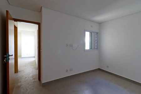 Apartamento à venda com 102m², 2 quartos e 1 vagaSuíte