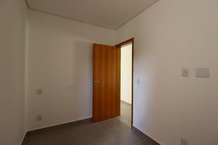 Apartamento à venda com 102m², 2 quartos e 1 vagaQuarto